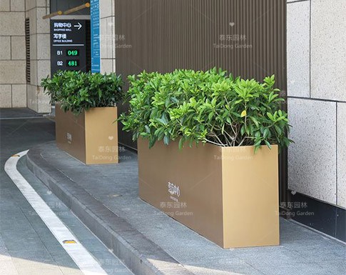 鐵藝花箱 鐵藝花箱