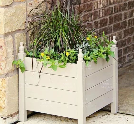 1676006031337091.jpg 花箱