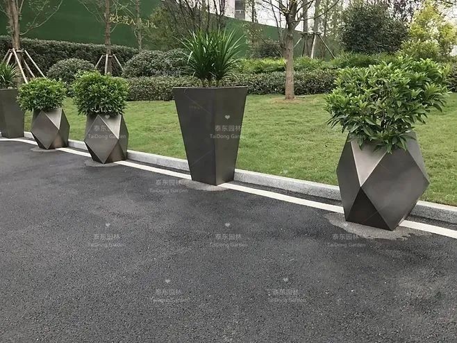 1676092747336704.jpg 4.jpg